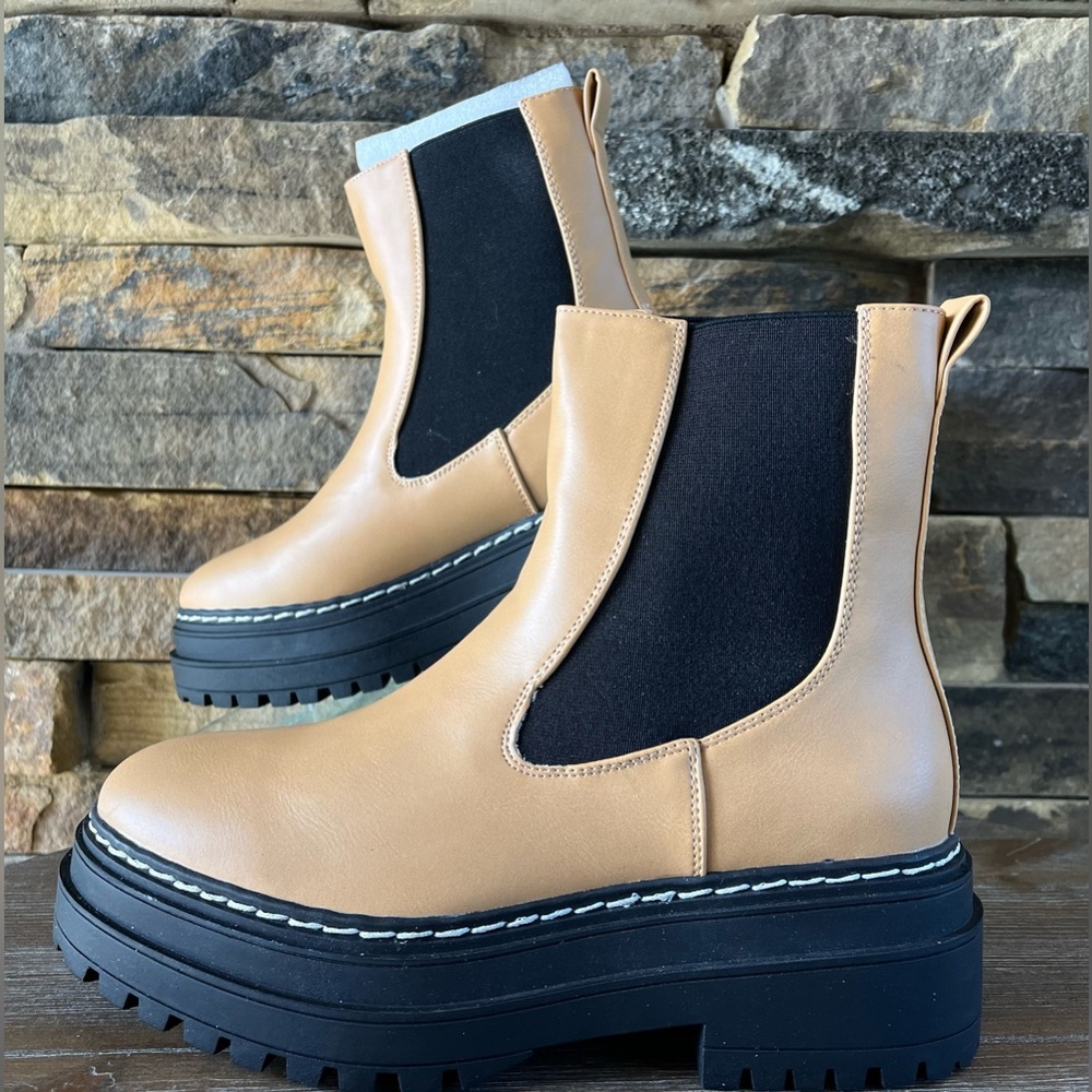 Portland by Portland Company”Sammy” Booties - Picture 4 of 11